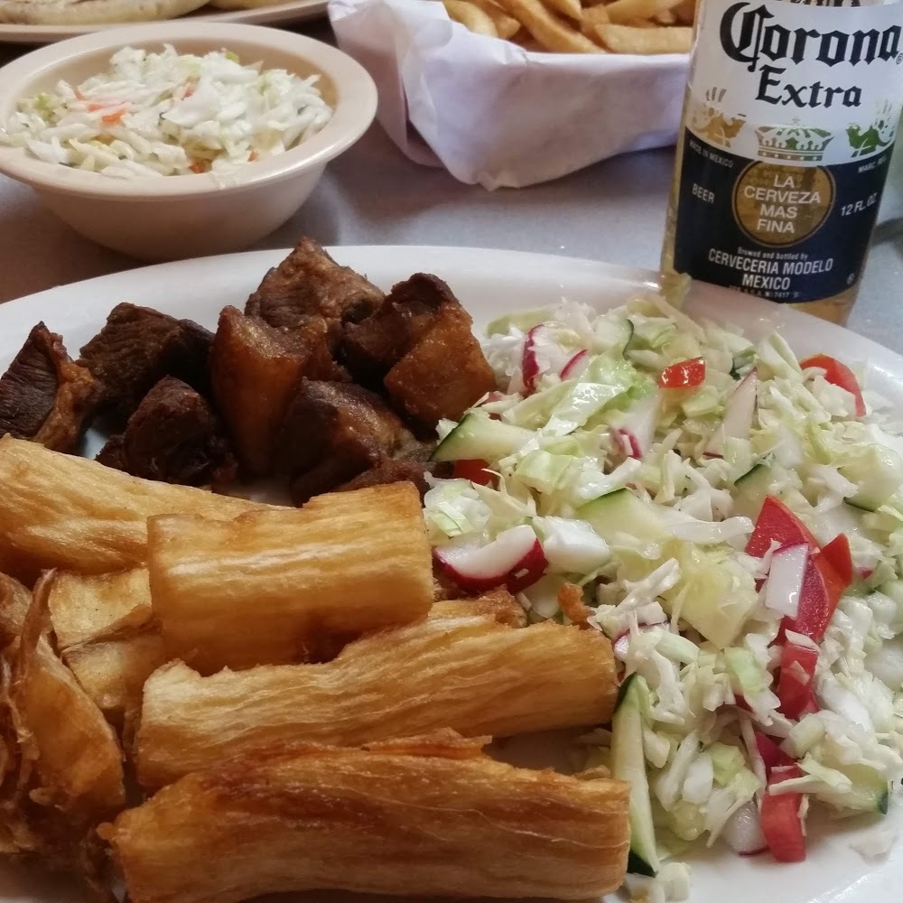 Meet your Posher, Mayra a.